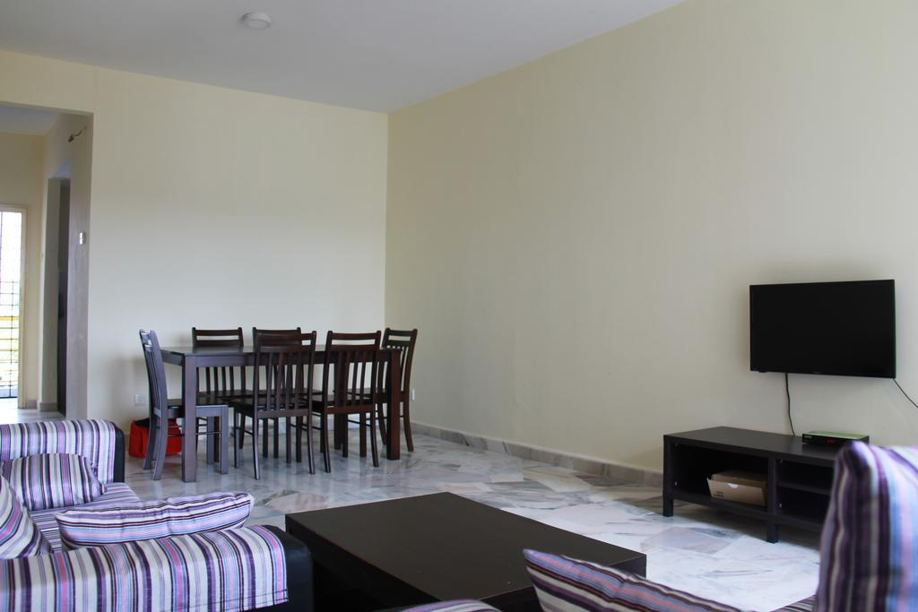 Fullhouse Marina View Villas Apartment Port Dickson Exterior photo