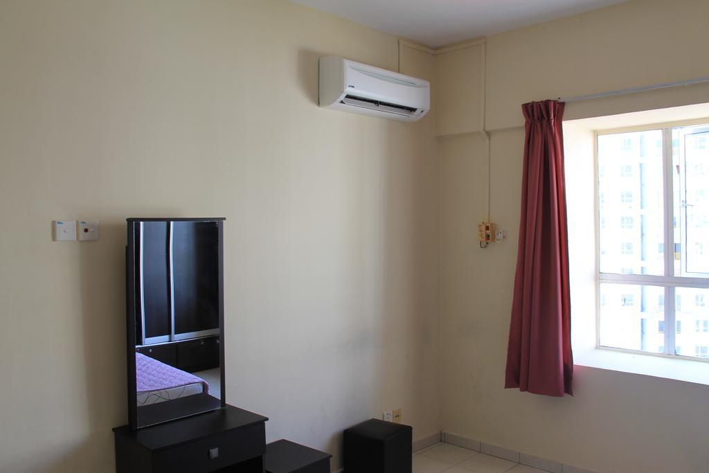 Fullhouse Marina View Villas Apartment Port Dickson Exterior photo